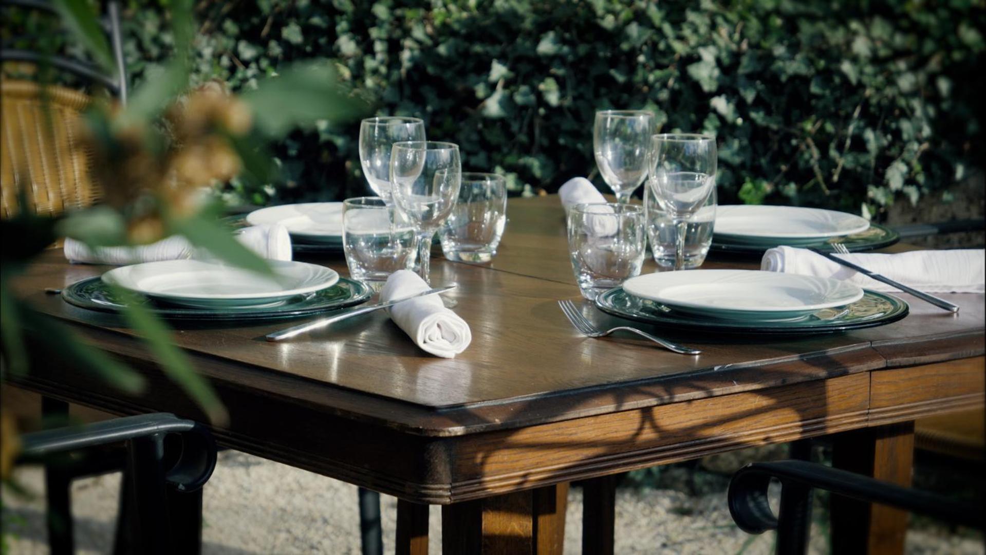 Hotel Restaurant Clos Des Sullys Montclus  Zewnętrze zdjęcie